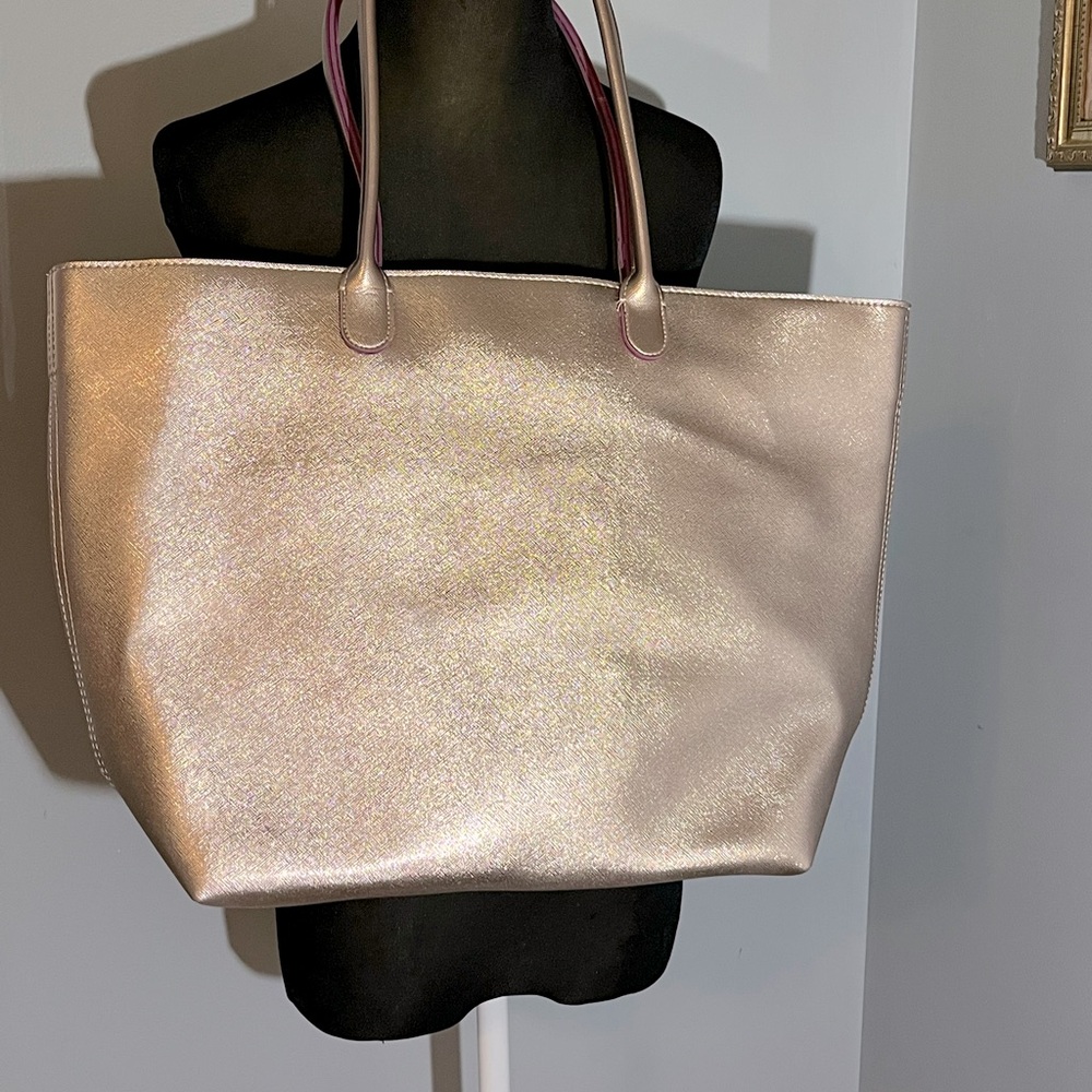 Bath & Body Works Rose Gold Metallic Tote Bag 🛍️NWOT